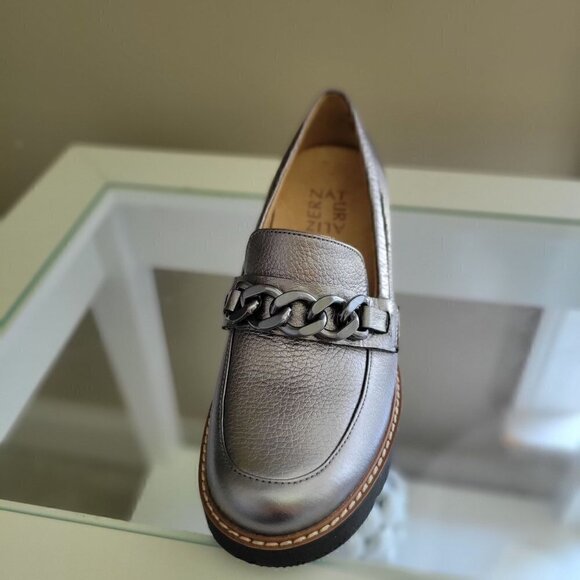 Naturalizer Womens Dustin Sliver Leather Moc Toe Slip On Loafer Shoes Size 5 M - Picture 2 of 11